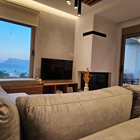 Calm & Dreamy Luxury Apts Pirgos  Ngoại thất bức ảnh